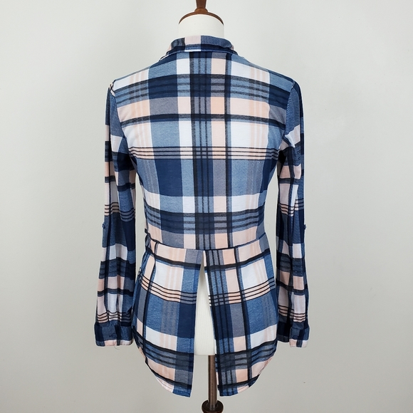 A&K Originals Split Back Flannel Shirt - Picture 8 of 12